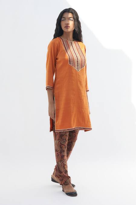Nadima Saqib Orange Tissue Mirrors, Zari, Embroidery Round Neck Yoke Kurta Online at Aza Fashions Nadima Saqib_Orange Tissue Mirrors, Zari, Embroidery Round Neck Yoke Kurta _Online_at_Aza_Fashions
