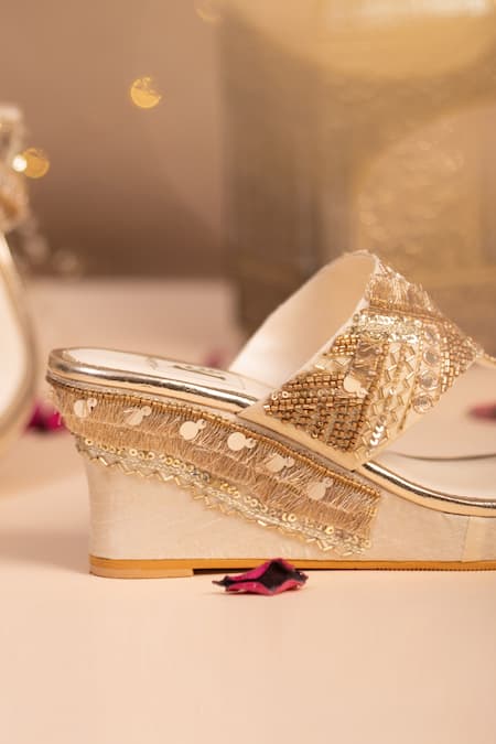 Shop_House Of Vian_Gold Beads, Gota Patti Nazm Embroidered Kolhapuri Wedges _Online_at_Aza_Fashions
