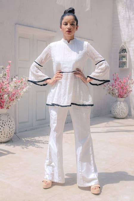 MONK & MEI BY SONIA ANAND Flared Top & Pant Set 