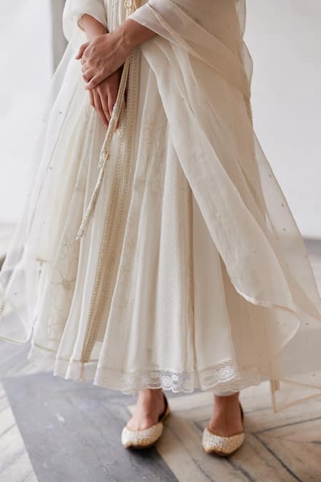 Buy_Label Nimbus_Ivory Anarkali  Georgette Hand Embroidered Salli Round Set _Online_at_Aza_Fashions