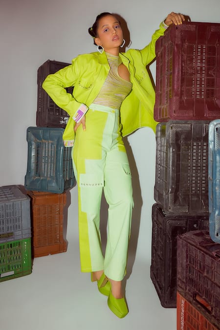 Buy_Nirmooha_Green Denim Collared Geometric Print Back Yoke Jacket _Online_at_Aza_Fashions