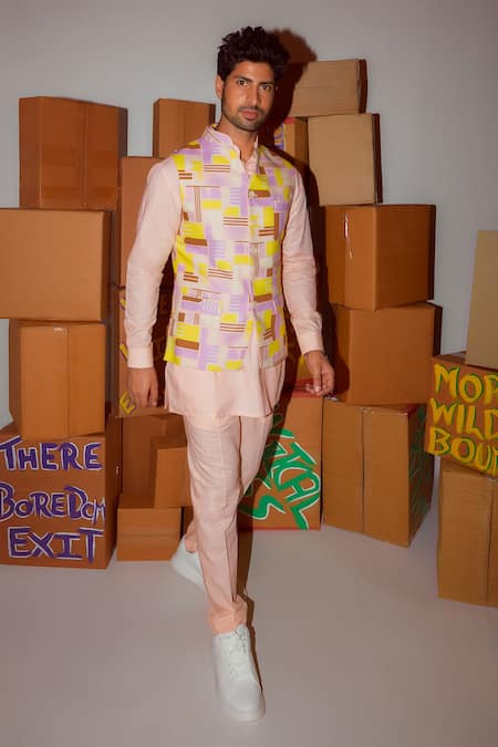 Nirmooha_Multi Color Linen Geometric Print Bundi And Kurta Set _at_Aza_Fashions