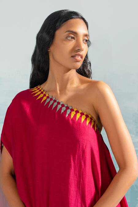 Ikai by Ragini Ahuja_Pink Cotton Silk Chanderi Applique One Shoulder Nile Tunic  _Online_at_Aza_Fashions