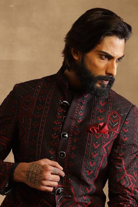 Raghavendra Rathore Jodhpur Maroon Raw Silk Geometric Pattern Achkan at Aza Fashions Raghavendra Rathore Jodhpur_Maroon Raw Silk Geometric Pattern Achkan _at_Aza_Fashions
