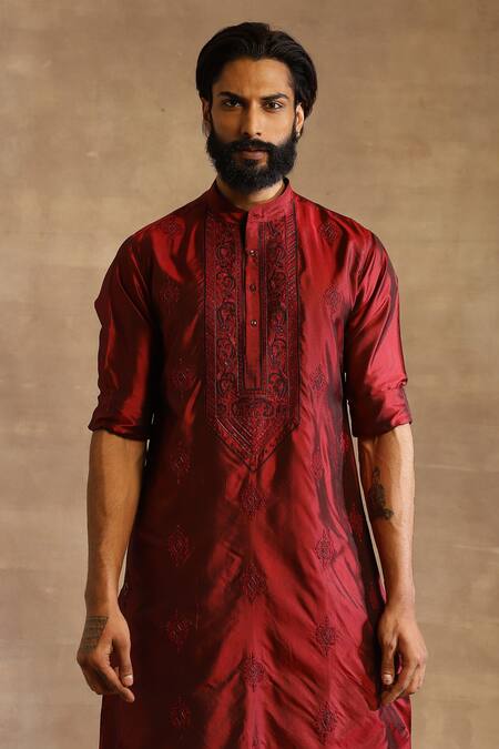 Raghavendra Rathore Jodhpur_Maroon Raw Silk Floral Pattern Embroidered Kurta_Online_at_Aza_Fashions