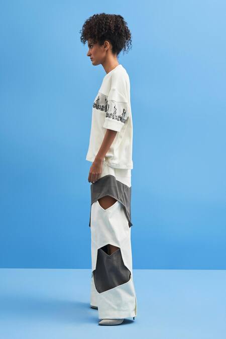 Buy_Siddhant Agrawal_White Cotton Structured Layered Trouser _Online_at_Aza_Fashions