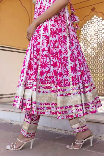 Shop_Pomcha Jaipur_Pink Cotton, Net Gota Patti V-neck Imara Floral Print Anarkali Set _Online_at_Aza_Fashions