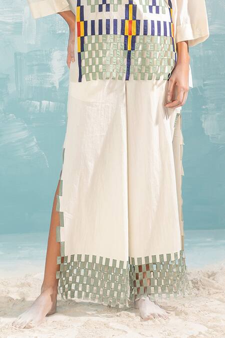 Ikai By Ragini Ahuja_Ivory 100% Cotton Embroidery Applique And Cutwork High Slit Pant _Online_at_Aza_Fashions
