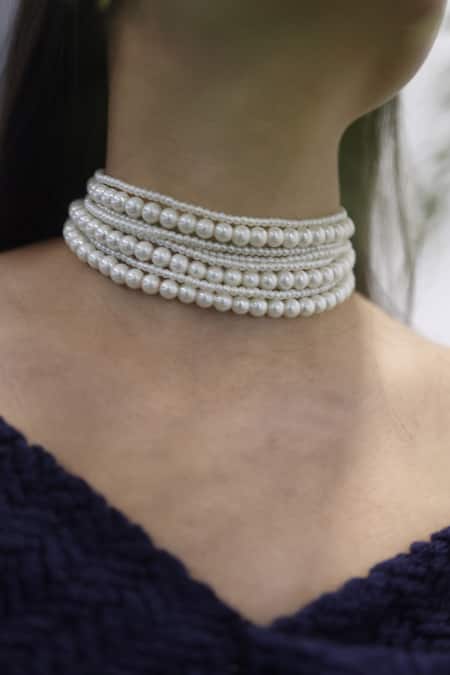 Shop_Do Taara_White Delicate Pearl Choker Necklace _Online_at_Aza_Fashions