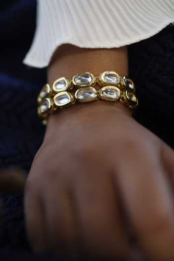 Do Taara_Gold Plated Kundan Bracelet _Online_at_Aza_Fashions