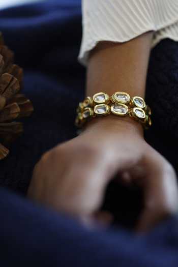 Shop_Do Taara_Gold Plated Kundan Bracelet _Online_at_Aza_Fashions