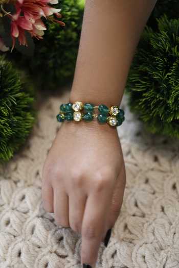 Do Taara_Green Natural Stones Kundan Bracelet _Online_at_Aza_Fashions
