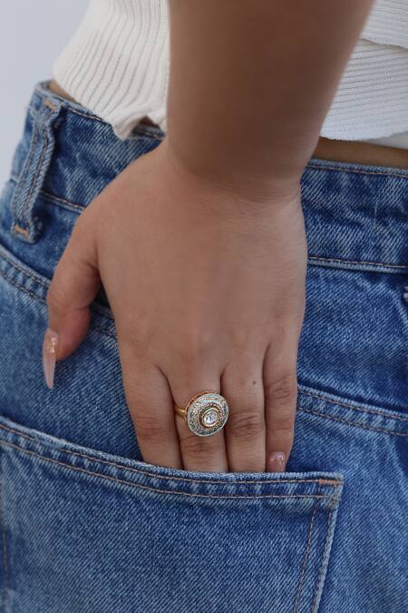 Do Taara Green Metallic Thread Meenakari Ring Online at Aza Fashions Do Taara_Green Metallic Thread Meenakari Ring _Online_at_Aza_Fashions