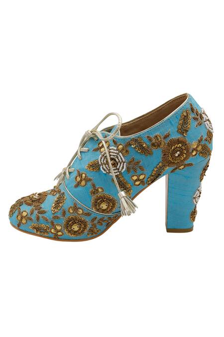 Shop Veruschka By Payal Kothari Blue Zardozi And Pearl Embroidered Pikasso Boots Online at Aza Fashions Shop_Veruschka By Payal Kothari_Blue Zardozi And Pearl Embroidered Pikasso Boots_Online_at_Aza_Fashions