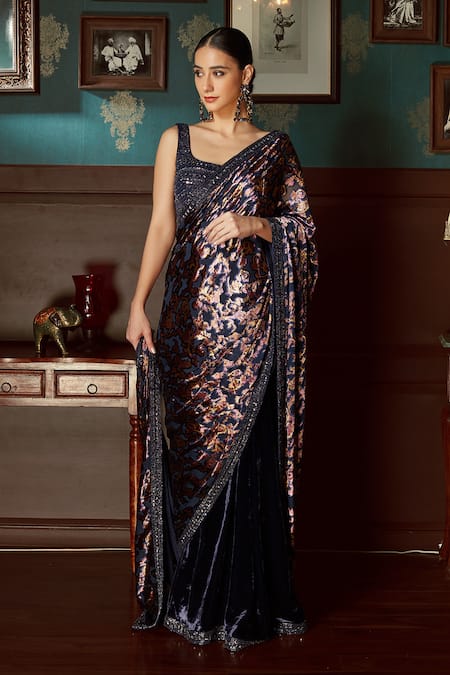 Buy_Priyanka Jain_Blue Velvet Lining Shantoon Floral Print, Sequin Pre-draped Saree With Blouse _Online_at_Aza_Fashions