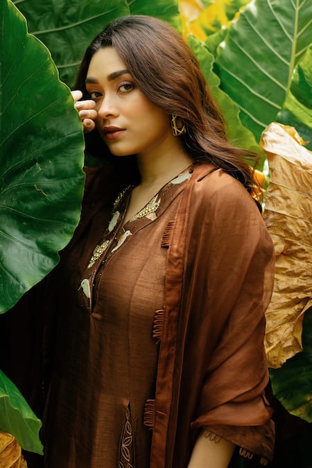 Buy_Label Shristi Chetani_Brown Organza, Dola Silk V Neck A-line Kurta Set _Online_at_Aza_Fashions