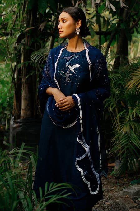 Label Shristi Chetani Hand Embroidered Kurta Set 