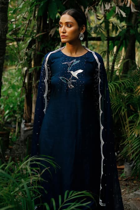 Shop_Label Shristi Chetani_Blue Organza, Dola Silk Round Hand Embroidered Kurta Set _Online_at_Aza_Fashions