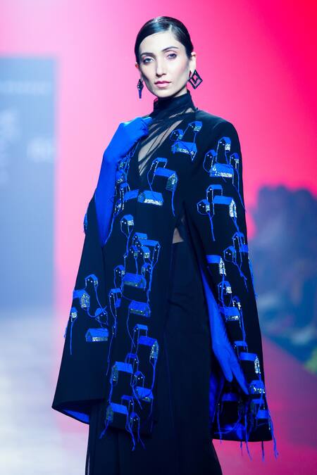 Shahin Mannan_Black Crepe Tiny House Embroidered Cape And Pant Set _at_Aza_Fashions