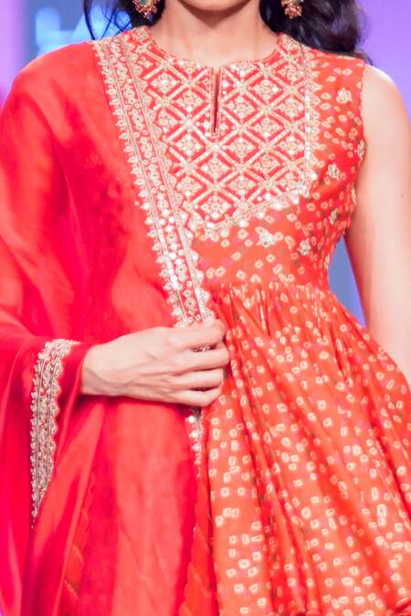Punit Balana Red Silk, Chanderi Embroidery, Zari Round Bandhani Print Kedia Top And Gharara Set Online at Aza Fashions Punit Balana_Red Silk, Chanderi Embroidery, Zari Round Bandhani Print Kedia Top And Gharara Set _Online_at_Aza_Fashions