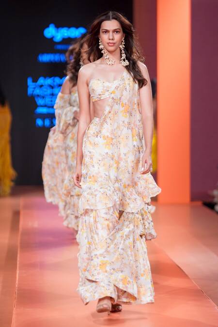 Buy_Arpita Mehta_White Georgette Printed Floral Sweetheart Neck Blouse Gharara Set _Online_at_Aza_Fashions