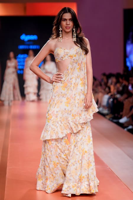 Arpita Mehta_White Georgette Printed Floral Sweetheart Neck Blouse Gharara Set _at_Aza_Fashions