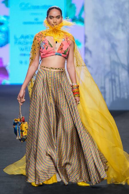 Mahima Mahajan_Yellow V-, Open Floral Embroidered Cape And Palazzo Set _at_Aza_Fashions
