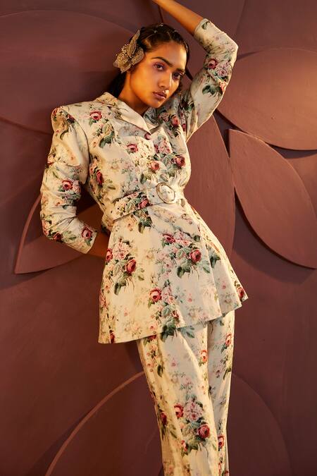Buy Parul And Preyanka Grey Silk Embroidery Collared Parisian Revesser Floral Print Jacket Pant Set Online at Aza Fashions Buy_Parul And Preyanka_Grey Silk Embroidery Collared Parisian Revesser Floral Print Jacket Pant Set _Online_at_Aza_Fashions