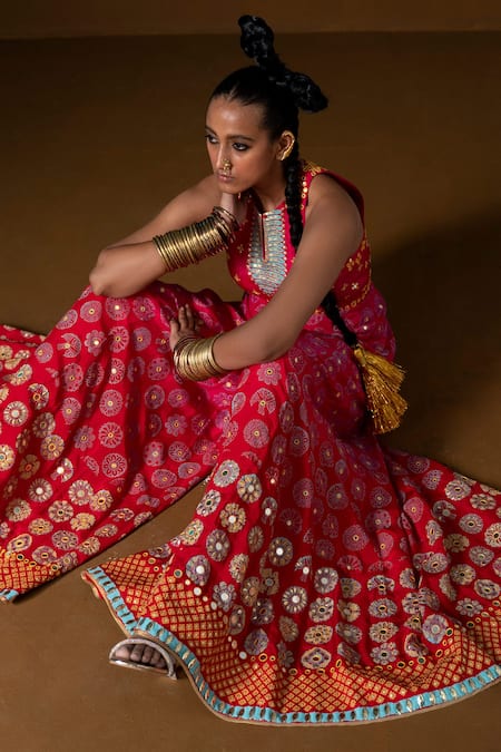 Buy_Pooja Rajgarhia Gupta_Fuchsia Silk Embroidery, Sequins Keyhole Neck Aalta Flower Print Jumpsuit _Online_at_Aza_Fashions