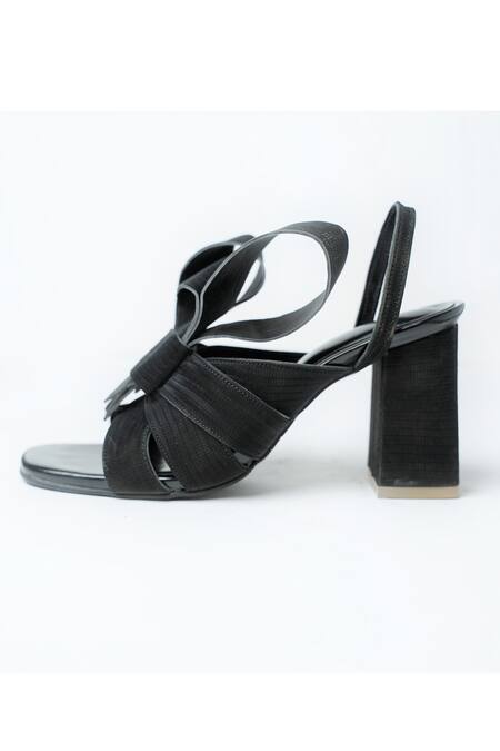 Perca_Black Bows Textured Sling Back Block Heels_Online_at_Aza_Fashions