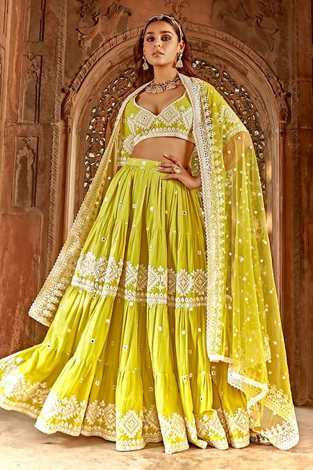 Has Alia Bhatt ordered a Sabyasachi lehenga for her wedding with Ranbir  Kapoor? | Vogue India