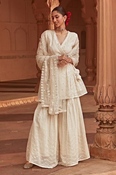 Preevin Off White Cotton, Net Embroidery, Mirrors V-neck And Thread Sharara Set Online at Aza Fashions Preevin_Off White Cotton, Net Embroidery, Mirrors V-neck And Thread Sharara Set _Online_at_Aza_Fashions