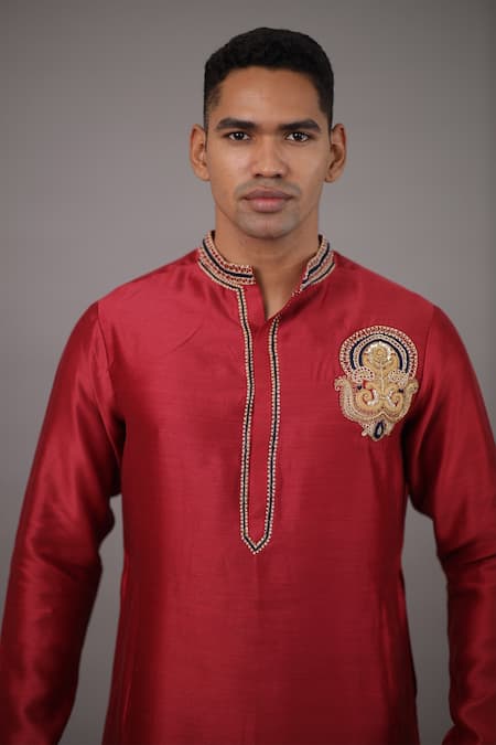 Buy_Para_Red Chanderi Silk Hand Embroidered Motifs Kurta And Pant Set_Online_at_Aza_Fashions