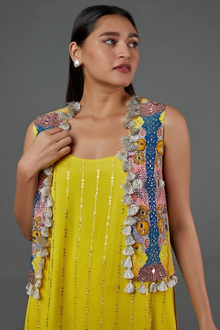 Buy_Payal Singhal_Yellow Georgette, Crepe Sequins, Embroidery, Tassels Round Kurta Set With Jacket _Online_at_Aza_Fashions