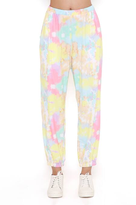 PS Pret By Payal Singhal Yellow Cotton Tie And Dye Round Top & Joggers Set at Aza Fashions PS Pret By Payal Singhal_Yellow Cotton Tie And Dye Round Top & Joggers Set_at_Aza_Fashions