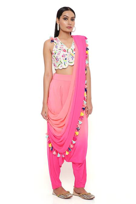 Payal Singhal_Coral Crepe Embroidery Thread V Neck Shaded Dhoti Saree With Choli _at_Aza_Fashions