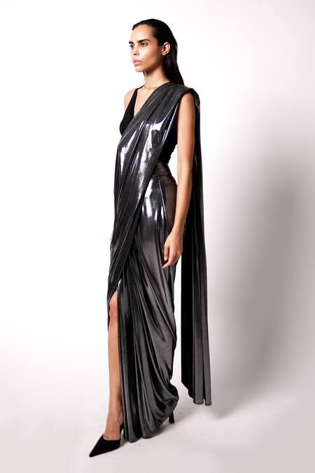 431-88 By Shweta Kapur_Grey Jersey, Silk V-neck Waterfall Pre-draped Saree With Shimmer Top_Online_at_Aza_Fashions