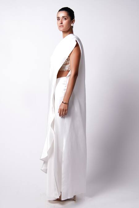 Buy_431-88 By Shweta Kapur_White Silk Sequins Sweetheart Neck Pre-draped Cape Saree With Iris Bustier_Online_at_Aza_Fashions