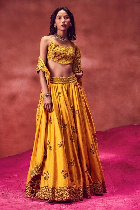 Mustard yellow patola silk lehenga choli - G3-WLC12204 | G3fashion.com