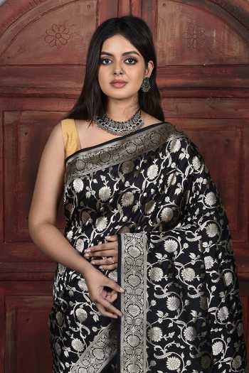Buy_Naaritva India_Black Silk Zari Banarasi Floral Pattern Handwoven Saree With Running Blouse_Online_at_Aza_Fashions