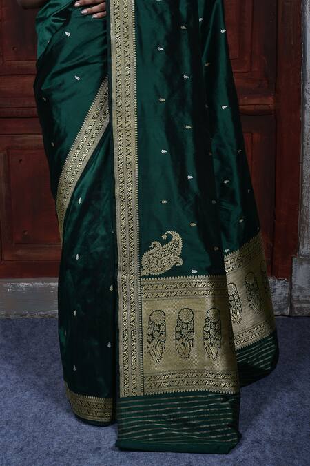 Buy_Naaritva India_Green Silk Zari Banarasi Floral Kadhwa Handwoven Saree With Running Blouse _Online_at_Aza_Fashions