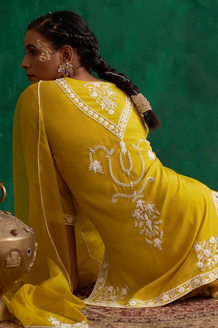 Shop_Rekha Agra_Green Crepe, Dupatta Organza Floral Pattern, Kurta Hand Block Print Sharara Set _Online_at_Aza_Fashions