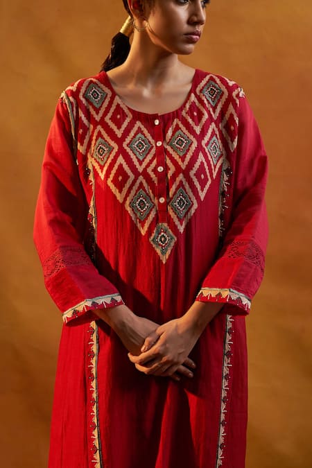 Buy_Rekha Agra_Red Kurta Chanderi, Pant Cotton Flex Geometric Hand Block Print And Set _Online_at_Aza_Fashions