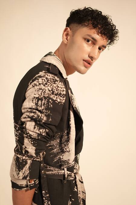 Nikita Mhaisalkar_Black Georgette Brush Stroke Print Trench Jacket _at_Aza_Fashions
