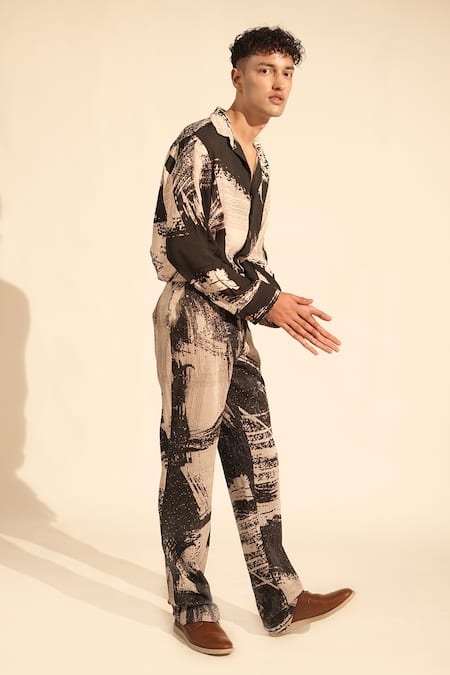 Buy_Nikita Mhaisalkar_Black Georgette Sequins Brush Stroke Print Pant _Online_at_Aza_Fashions