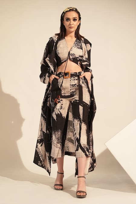 Buy_Nikita Mhaisalkar_Black Silk Brush Stroke Print Pant _Online_at_Aza_Fashions