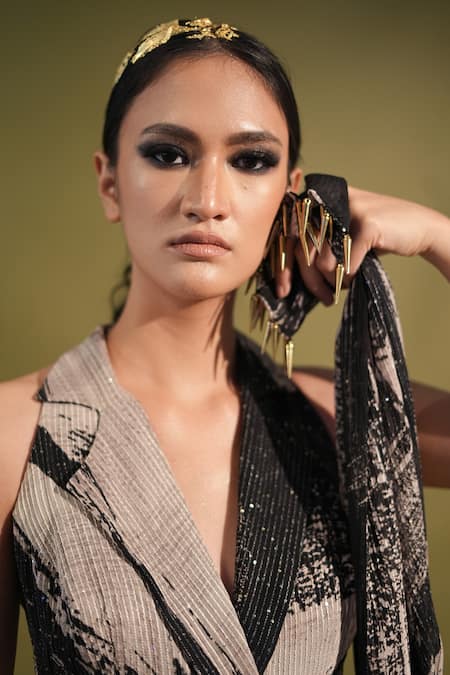 Buy_Nikita Mhaisalkar_Black Georgette Sequins V-neck Brush Stroke Print Drape Jumpsuit 