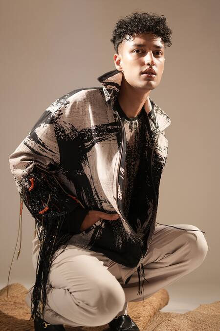 Buy_Nikita Mhaisalkar_Black Silk Fringe Brush Stroke Cosmic Print Blazer 