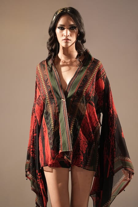 Nikita Mhaisalkar_Red Chiffon, Georgette Tassels V-neck Stroke Print Top And Shorts Set _at_Aza_Fashions