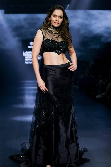 Buy Rina Dhaka Black Silk Embroidered Gunmetal Beads Round Blouse Fishtail Skirt Set Online at Aza Fashions Buy_Rina Dhaka_Black Silk Embroidered Gunmetal Beads Round Blouse Fishtail Skirt Set _Online_at_Aza_Fashions